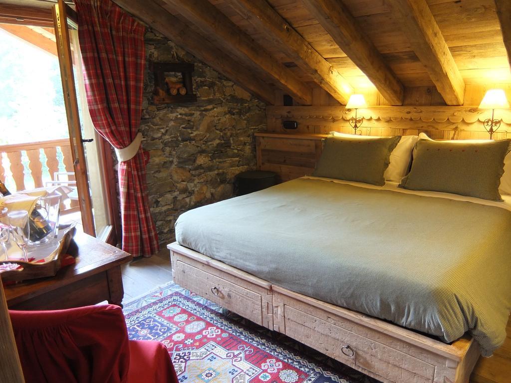 La Luge D'Antan Maison D'Hotes & Spa Brusson Rom bilde