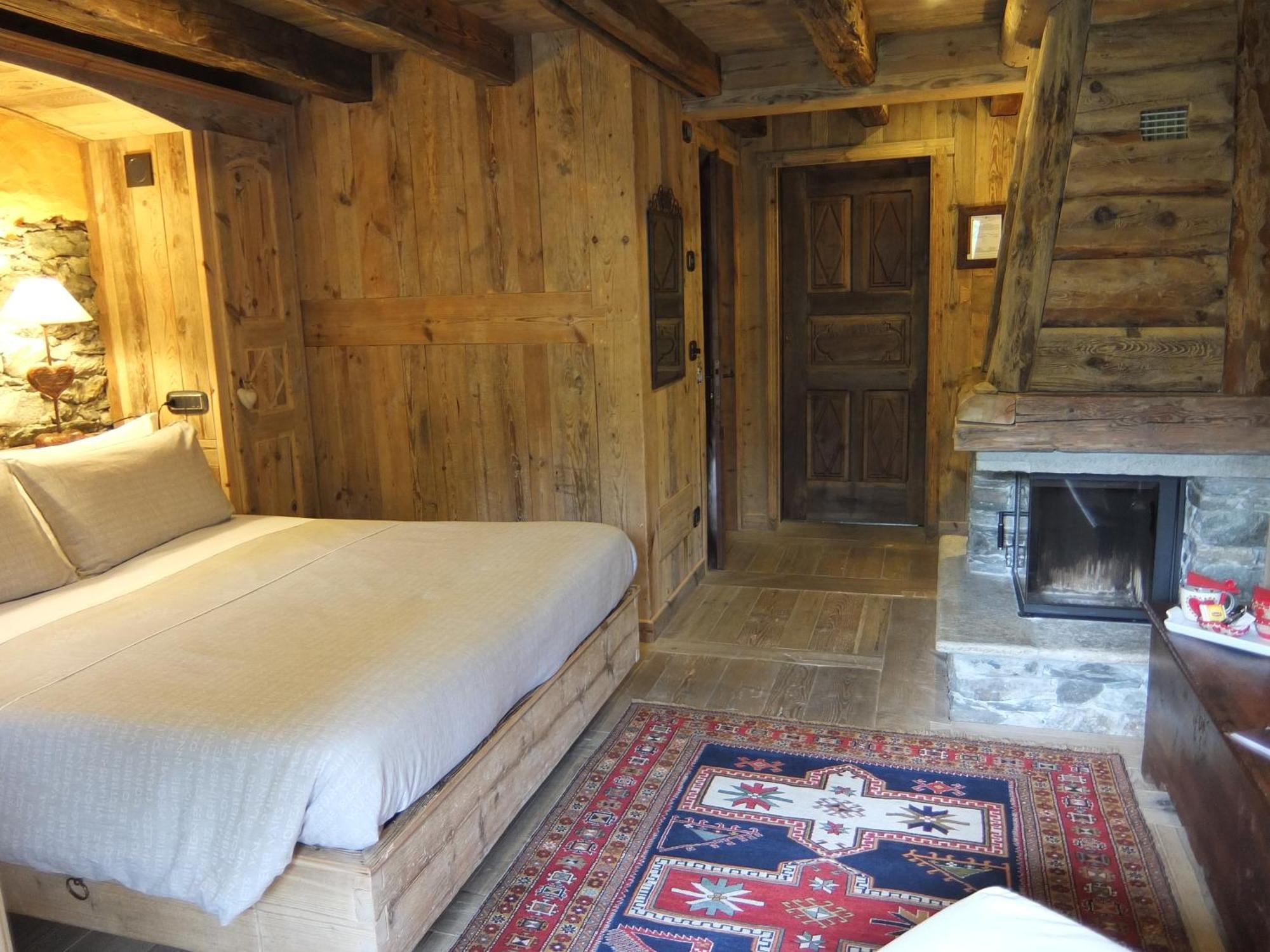 La Luge D'Antan Maison D'Hotes & Spa Brusson Rom bilde