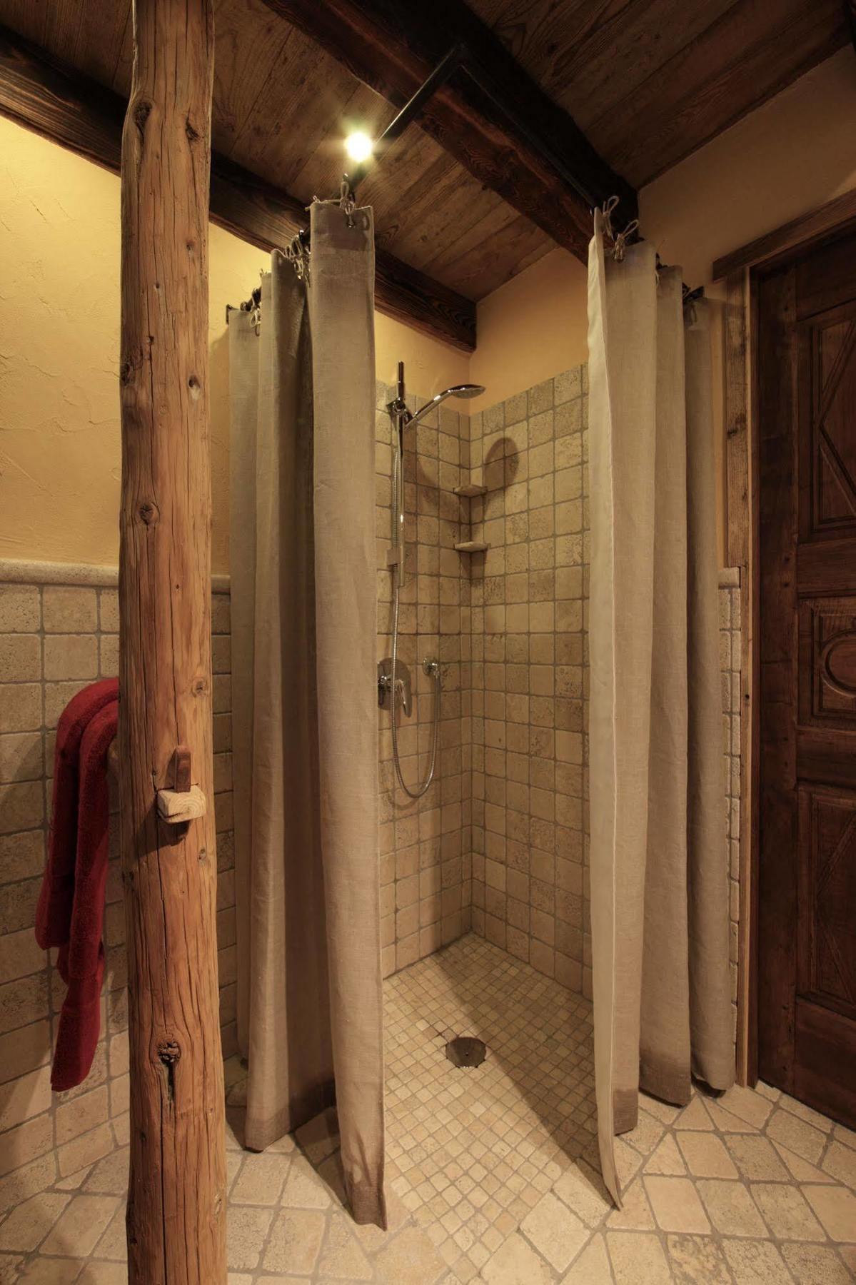 La Luge D'Antan Maison D'Hotes & Spa Brusson Eksteriør bilde