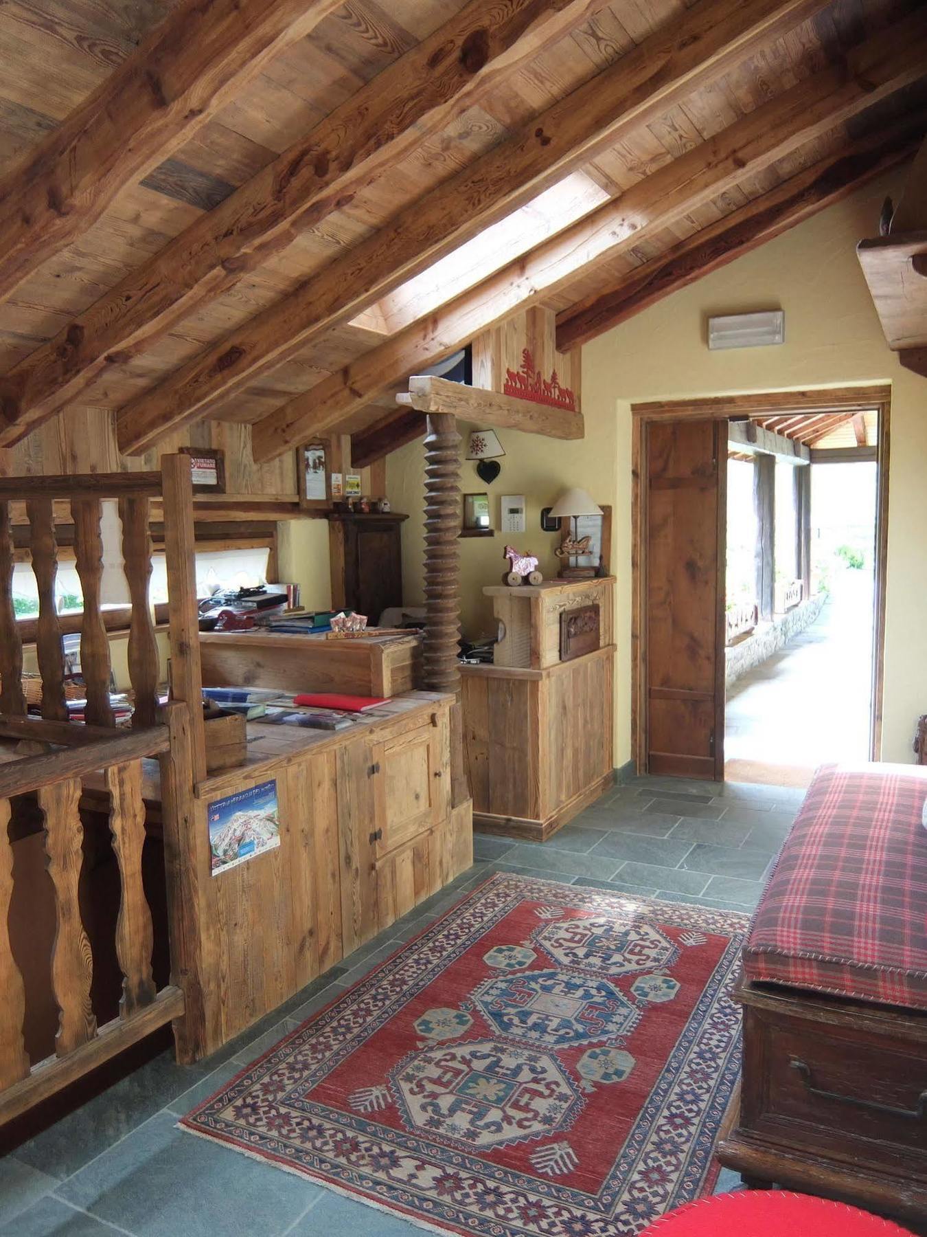 La Luge D'Antan Maison D'Hotes & Spa Brusson Eksteriør bilde